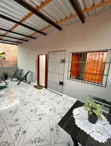 VENDE-SE NA PEDREIRA 
