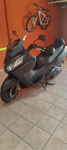 scooter maxsym 400i 2024(km 4.300 )