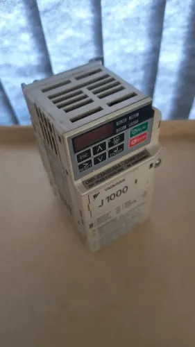 Inversor frequência yaskawa
