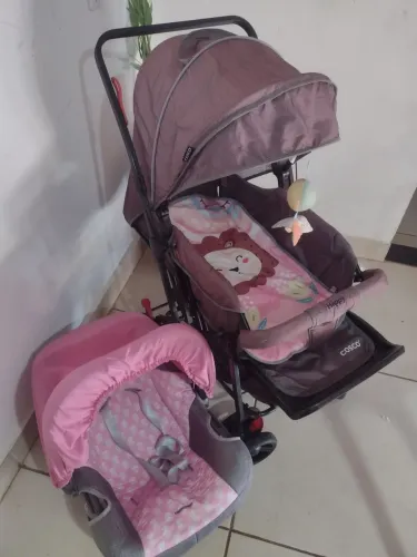 Carrinho+ bebê conforto 