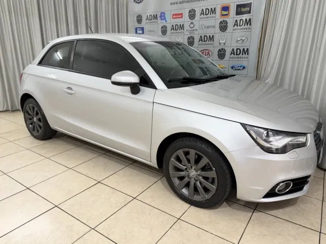 Audi A1 1.4 TFSI 122cv S-tronic 3P 2012