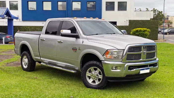 Dodge Ram 2500 Laie 6.7 TDI CD 4X4 Dies 2012