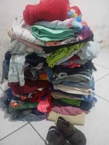Vendo lote de roupas infantil variadas