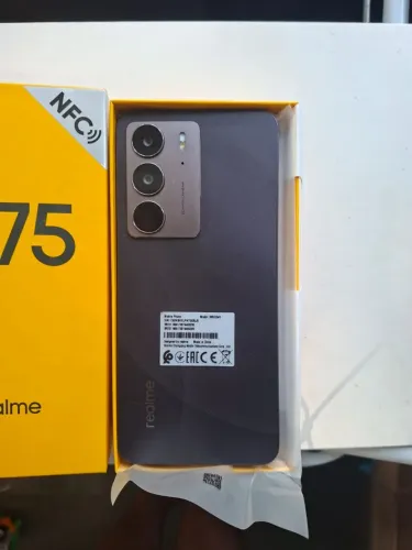 REALME C75 256 GB 16 GB de RAM