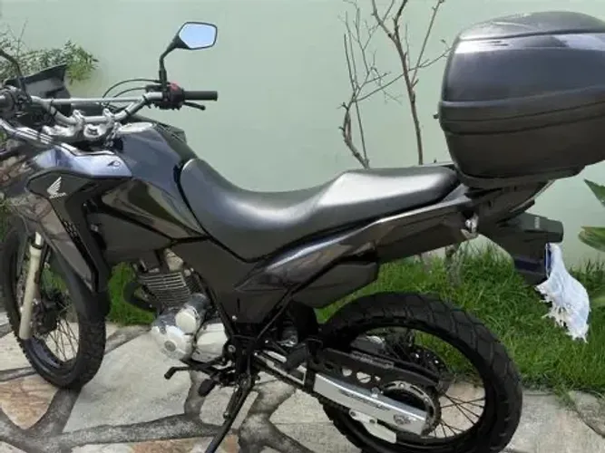 XRE 300 ABS