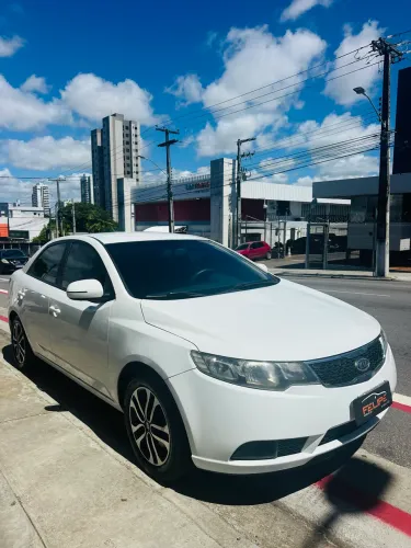 Kia Motors Cerato 1.6 16V Mec. 2011