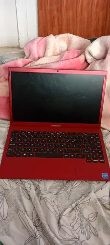 Netbook positivo motion red q464c