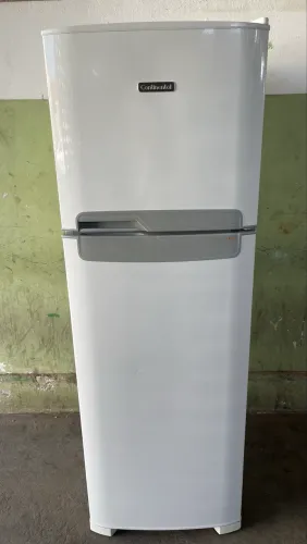 Geladeira Continental Frost Free 370 litros 