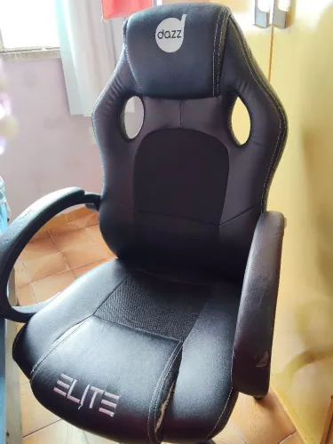 Cadeira gamer Dazz