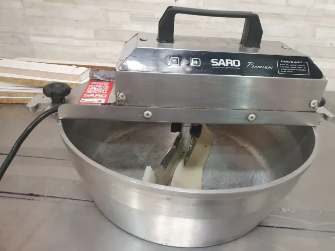 Panela mechedora Saro 10L
