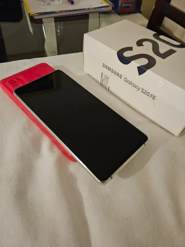 Celular Samsung Galaxy S20 FE