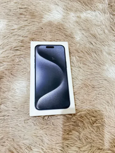 Caixa de IPhone 15 pro Max