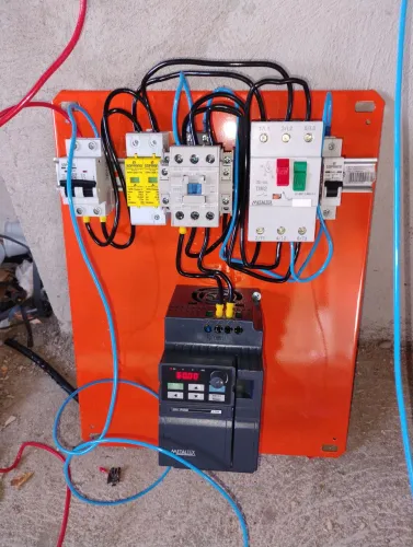 Serviço elétrico,quadro de comando e solar