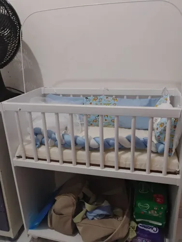 Mini berço semi novo