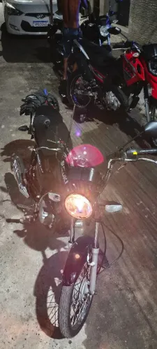 Moto toda boa feita elétrica recentemente 