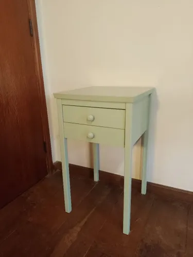 Mesinha de Cabeceira para Cama