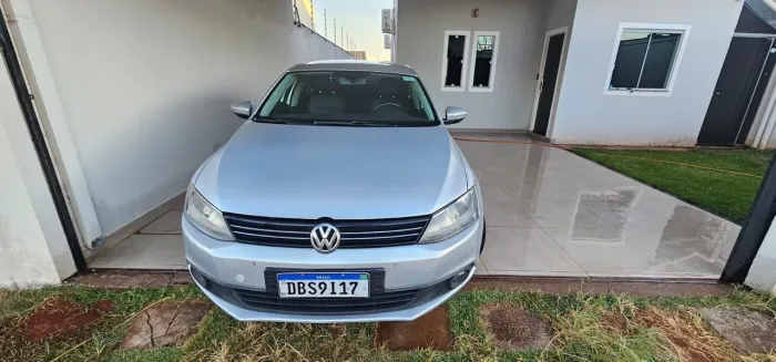 Volkswagen Jetta Comfortline 2.0 T.flex 8V 4P Tipt. 2013