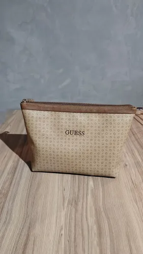 Nécessaire Guess