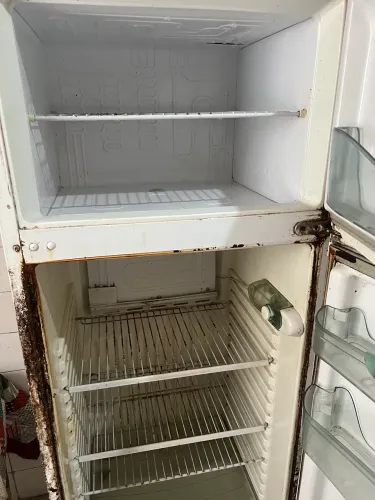 VENDO GELADEIRA CÔNSUL 