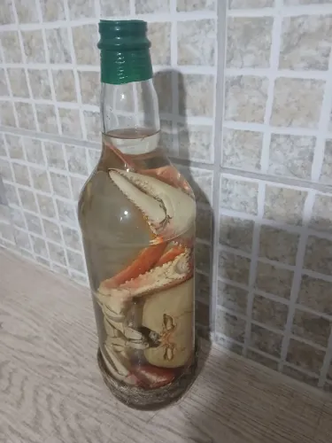Água ardente infusionado Caranguejo