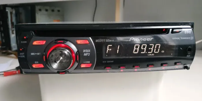 FRENTE PIONEER DEH-2050MP FUNCIONANDO