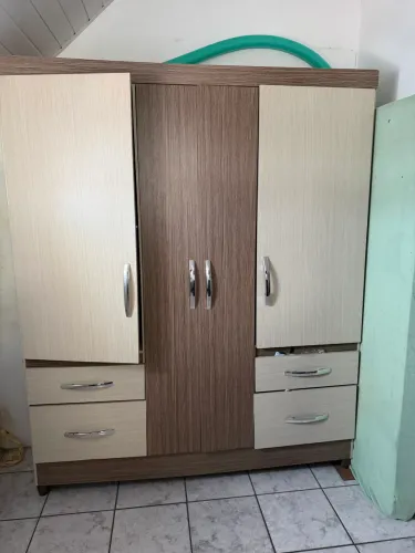 Guarda-roupa
