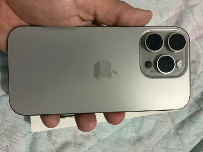Vendo IPhone 16 Pro