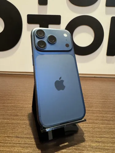 iPhone 17 pro 256 azul 10 meses de garantia apple