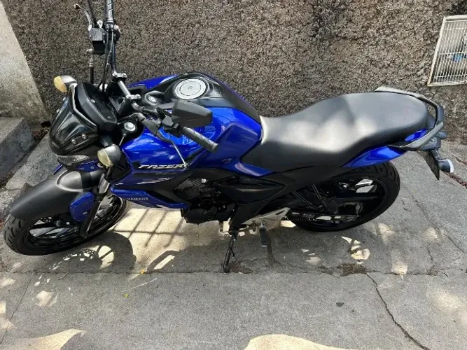 Moto Yamaha fz15 2023 ótimo estado