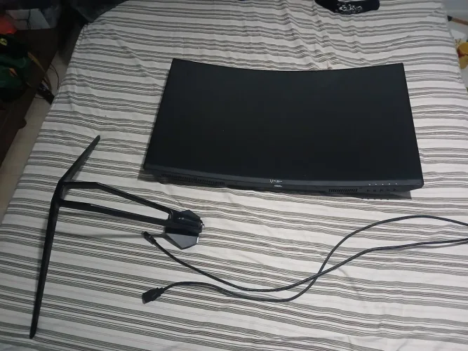 Monitor husky tela curva 31,5 polegadas 165hz