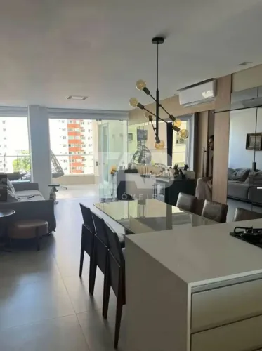 Excelente apartamento à venda no Edifício Porto Januária