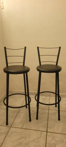 Banquete alta de ferro