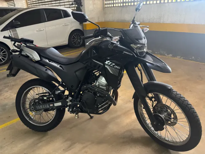 XTZ LANDER ABS 22 - UNICO DONO