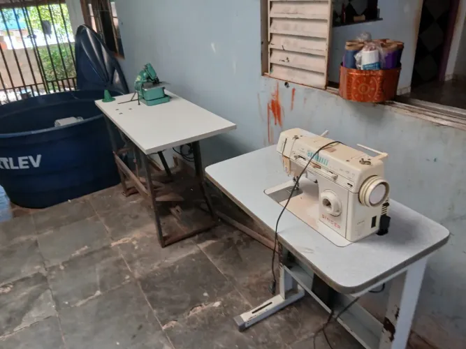 Máquina de custura