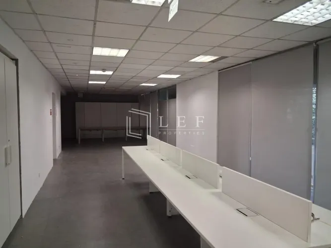 Conjunto Comercial com 341 m², para alugar no bairro Itaim Bibi.