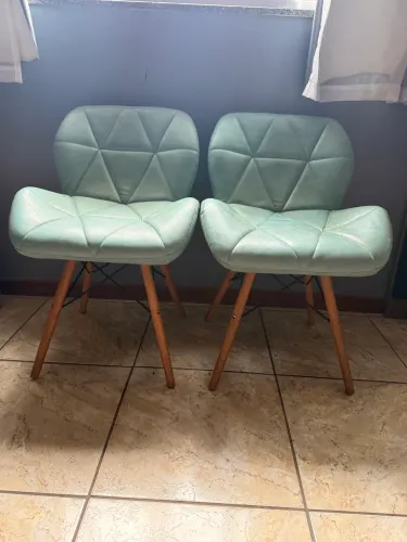 Cadeiras Eiffel slim