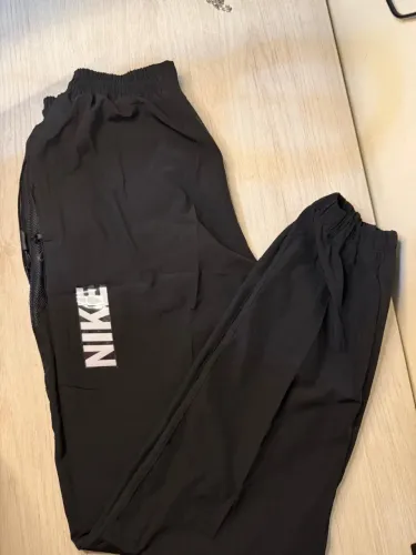 Calça Nike tectel