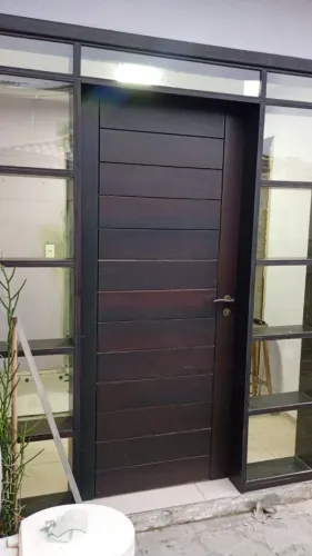 Vendo porta de Itaúba 