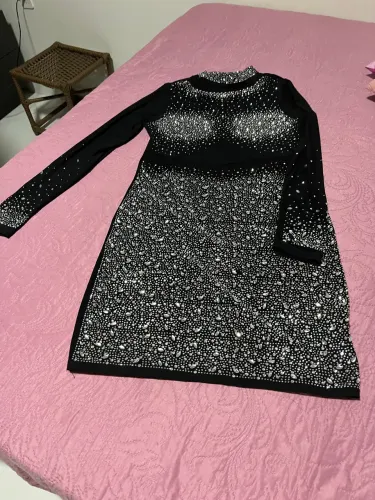 02 Vestidos nunca usado