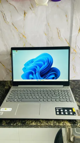 Notebook Lenovo IdeaPad 3i - Intel Core i5 | 8GB RAM | SSD 256GB 