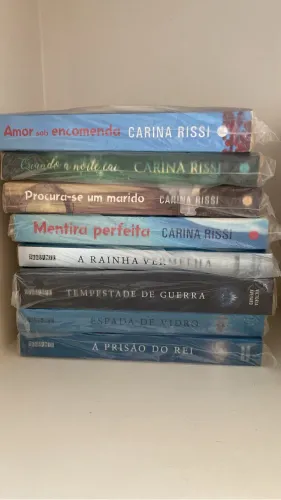Livros de romance e ficçao