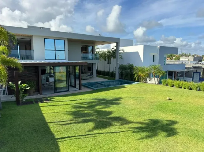 Casa para venda com 500 metros quadrados e 4 suítes no Condomínio Atlantis em Maceió - AL