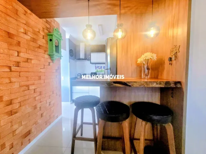 Torre de Davi - Apartamento á venda com 2 dormitórios e 2 vagas em Balneário Camboriú.
