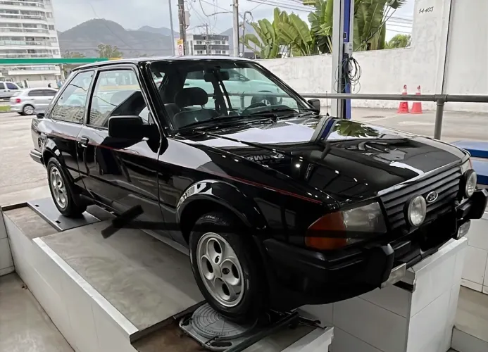 Ford Escort XR3 1.8 / 1.6 Beneton/form./laser 1985