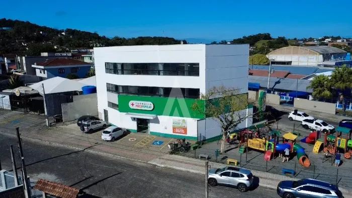 Sala comercial com 245,66m² à venda no bairro Guanabara em Joinville-SC por R$ 1.750.000,0