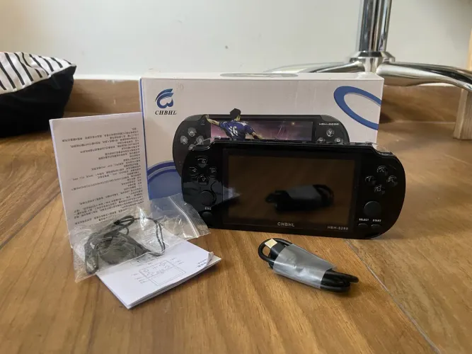 endo Gamepad portátil CHBHL, novo na caixa, com mais de 21.000 jogos!