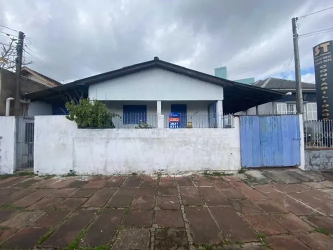 ESTEIO - CASA - CENTRO