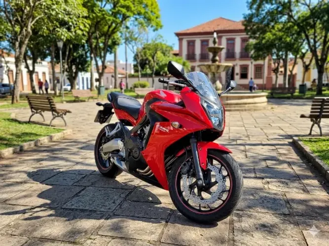 CBR 650 F 2015 - IMPECÁVEL