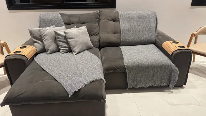 ? Sofá Retrátil e Reclinável - 2,50 m | Excelente conforto