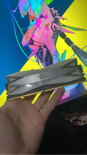 Memória RAM 8gb XPG 3200mhz